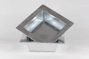 Base carrée plate en zinc 25cm x 25cm