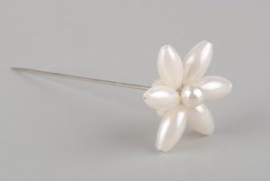 épingle fleur ivoire