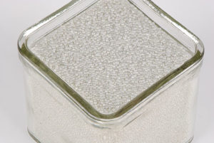 perle métallique blanc